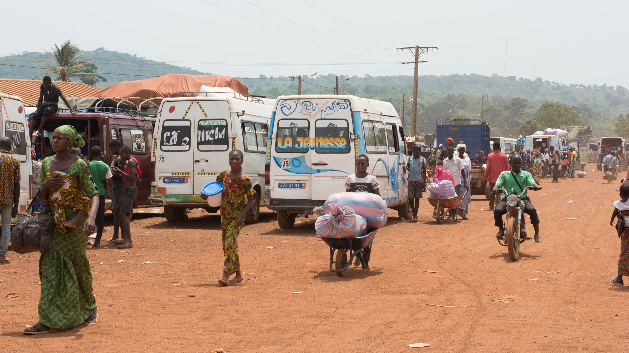 Bussholdeplass i Elfenbenskysten