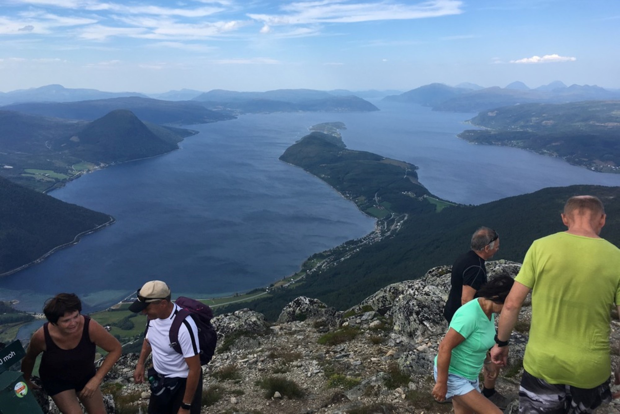 Utsikt over Ålvundfjorden