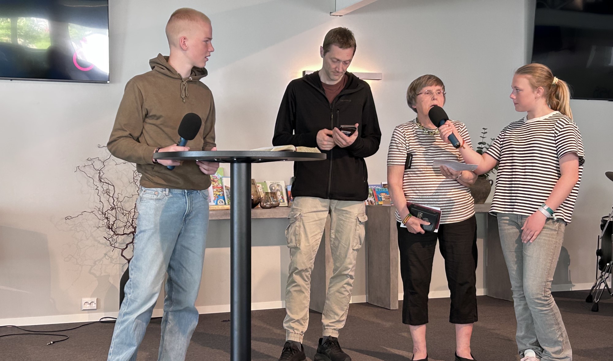 Bilde fre møteledelse i Volda misjonsforsamling
