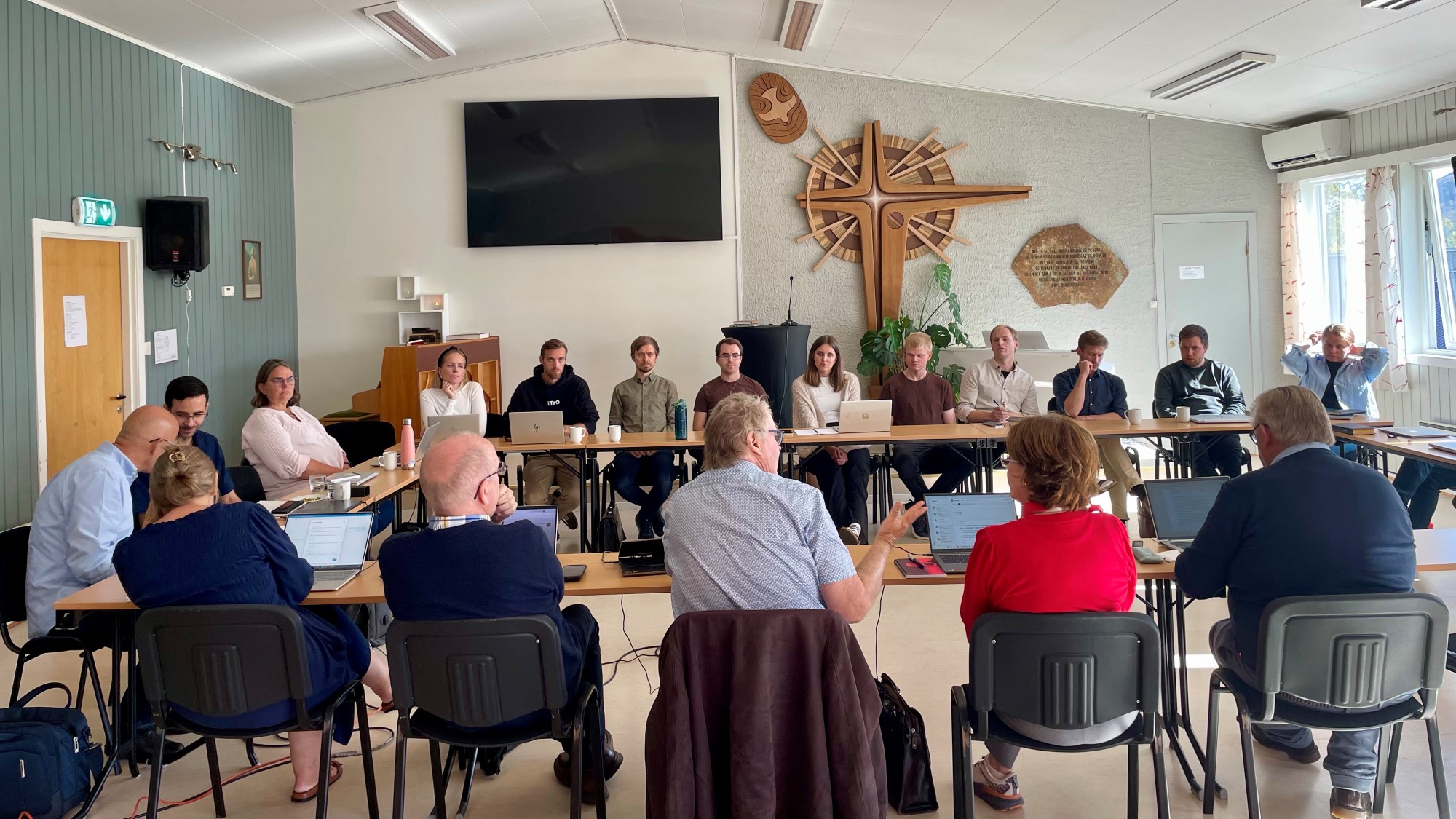 Landsstyret i Misjonssambandet ung, BUR og ung-leder i Midt-Norge møtte sentralstyret og ledere fra hovedkontoret til felles samtaler om prioriteringer i barne- og ungdomsarbeidet.