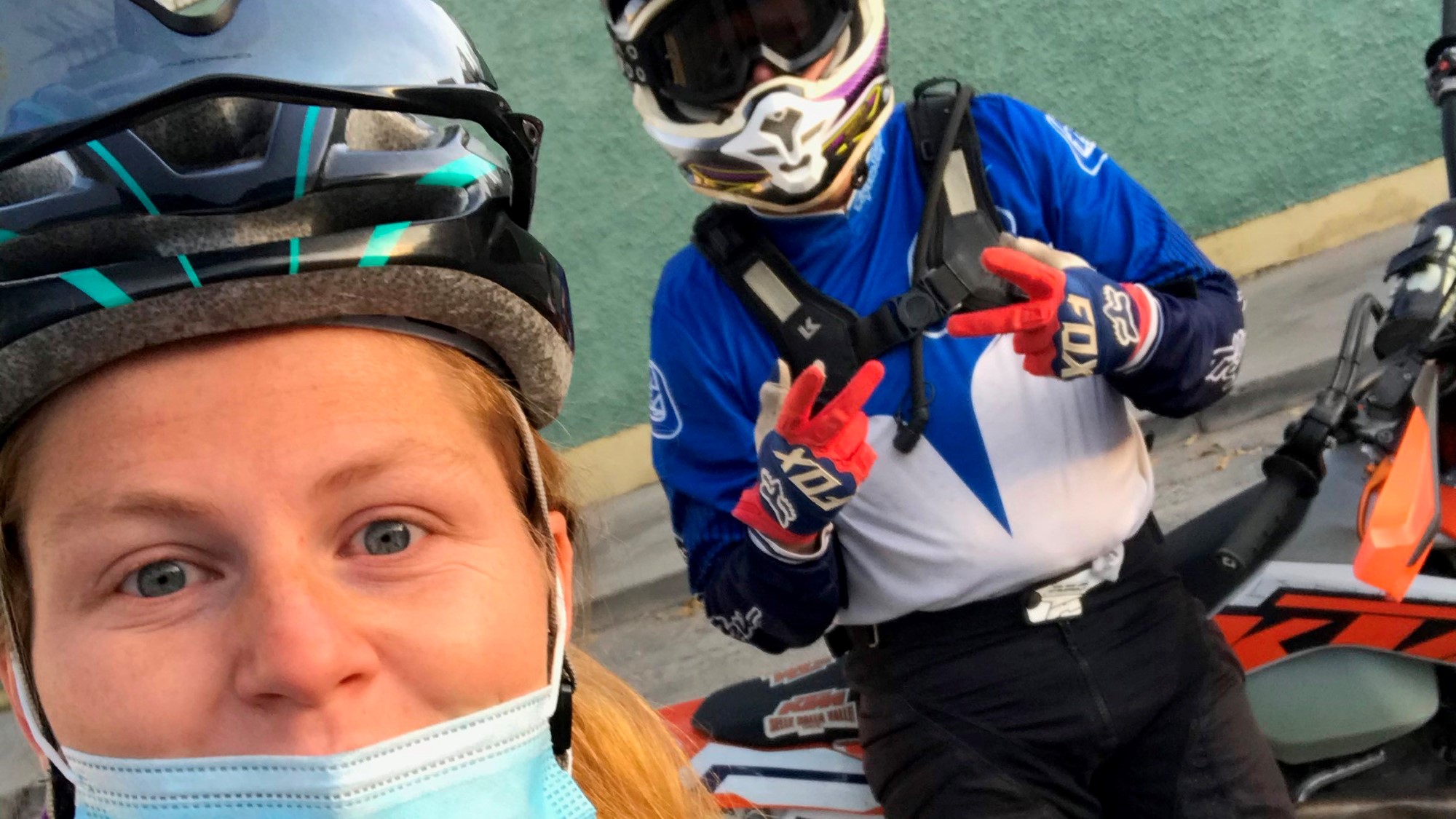 Marianne og Svein Harald klar for sykling og motorsykling