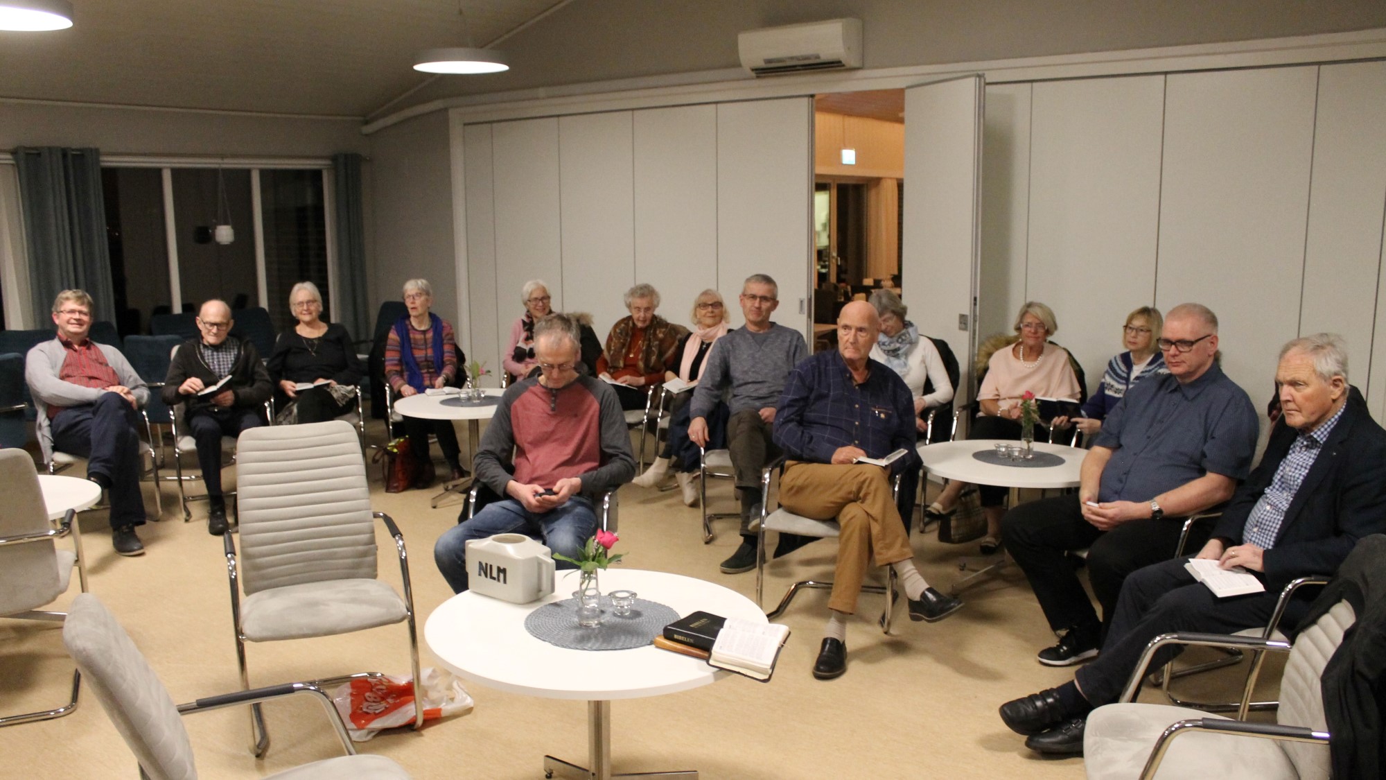 Årsmøteforsamlingen på Finnøy