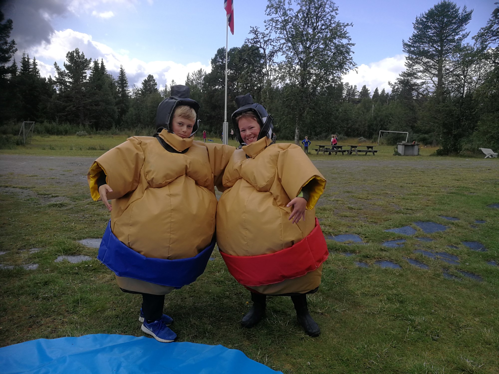 Sumobryting på Livoll