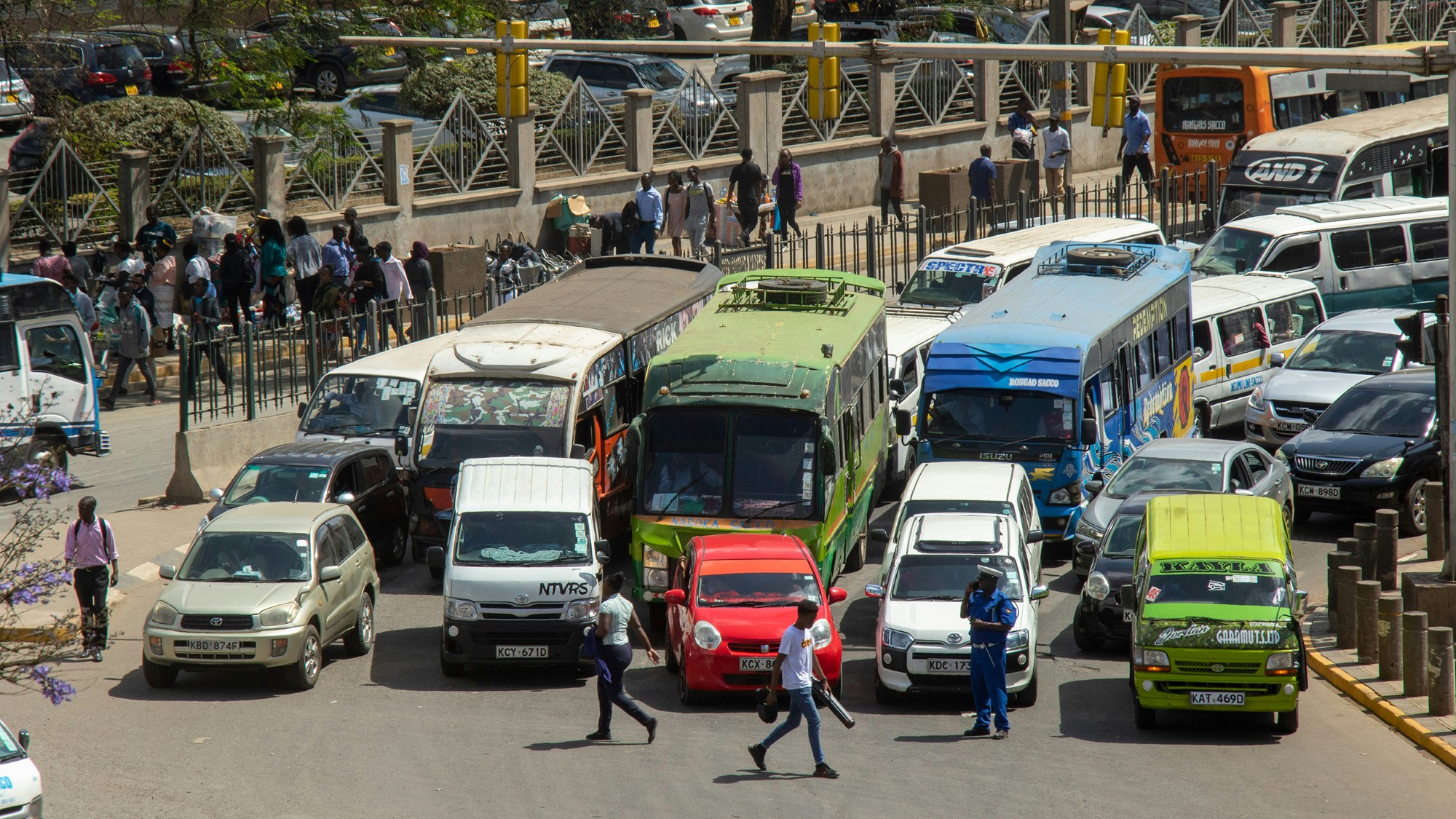 Tett trafikk i Nairobi